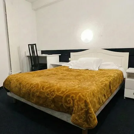 Hotel La Palmeraie Toulouse